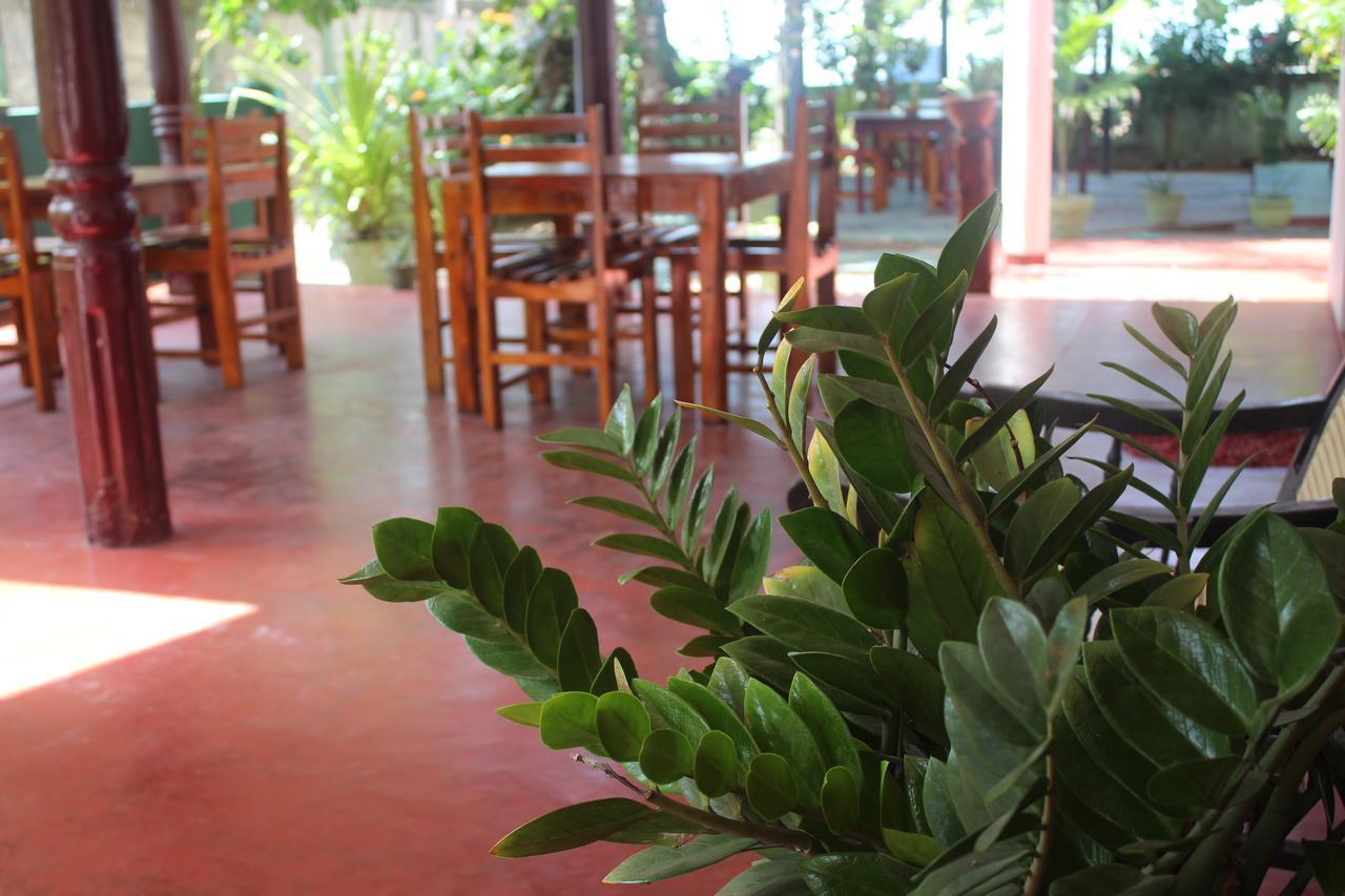Julie Guest House Tangalle Luaran gambar
