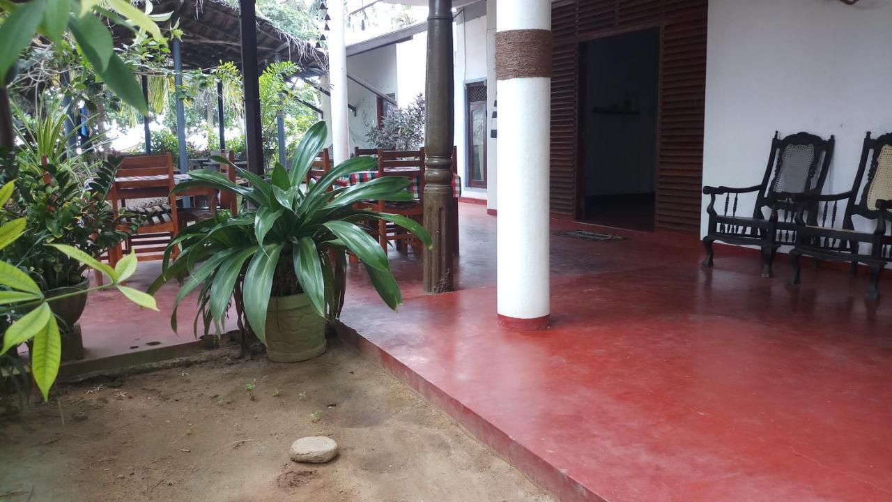 Julie Guest House Tangalle Luaran gambar