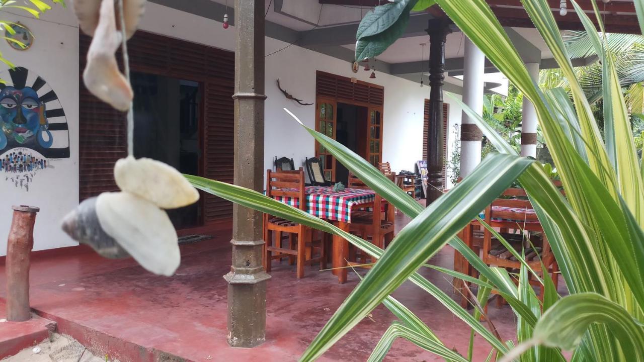 Julie Guest House Tangalle Luaran gambar