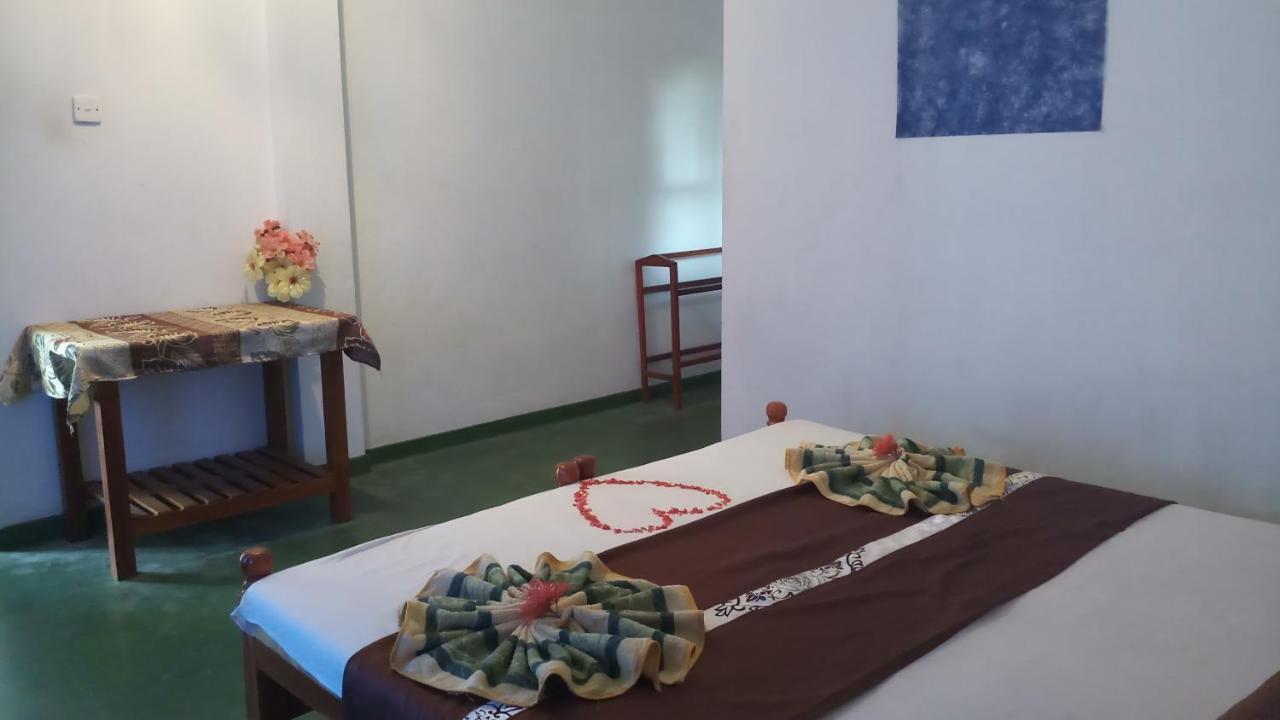 Julie Guest House Tangalle Luaran gambar