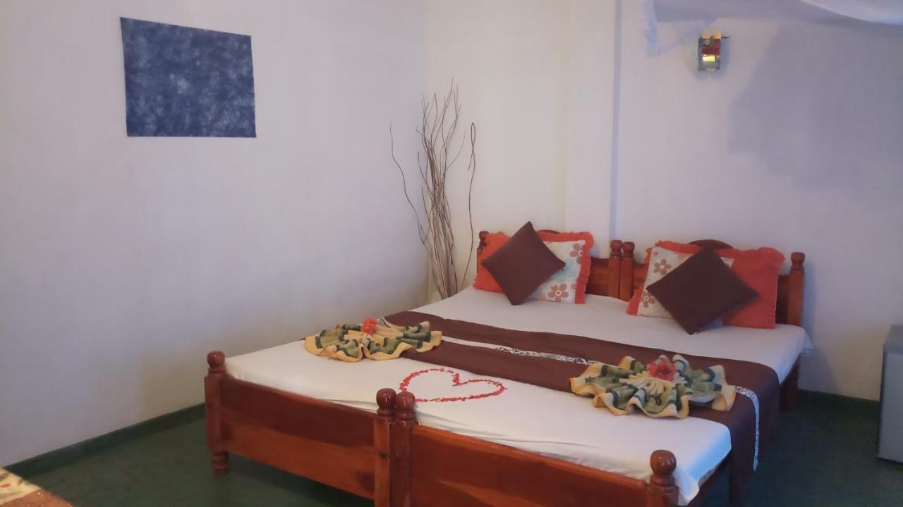 Julie Guest House Tangalle Luaran gambar